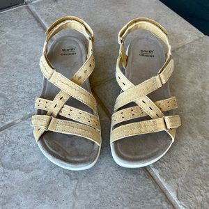 Earth Origins Leather Yellow Amber Sandals Velcro